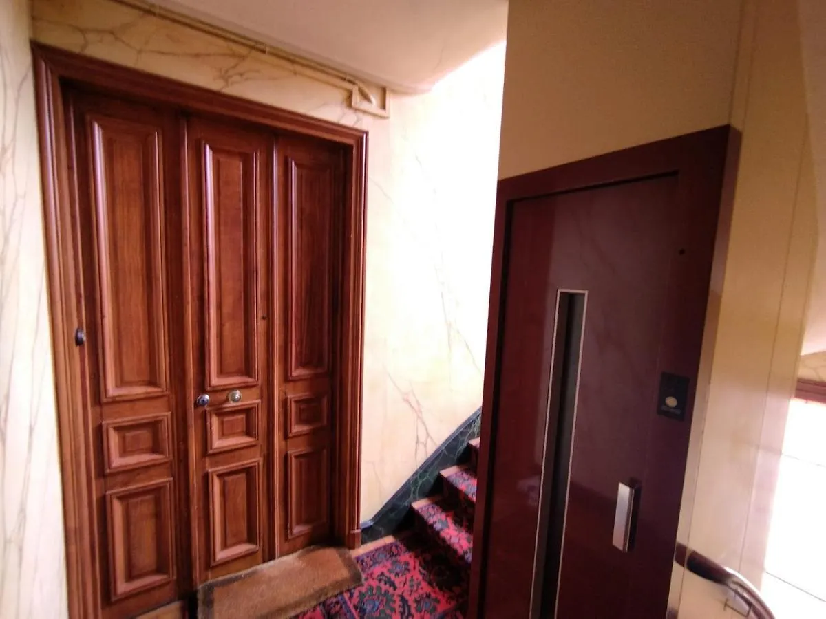 Apartment Lovely Convention Paris